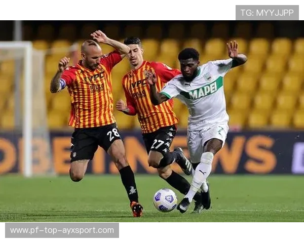 季后赛爆冷瞬间：黑马队伍开启奇迹之旅！，lol黑马战队